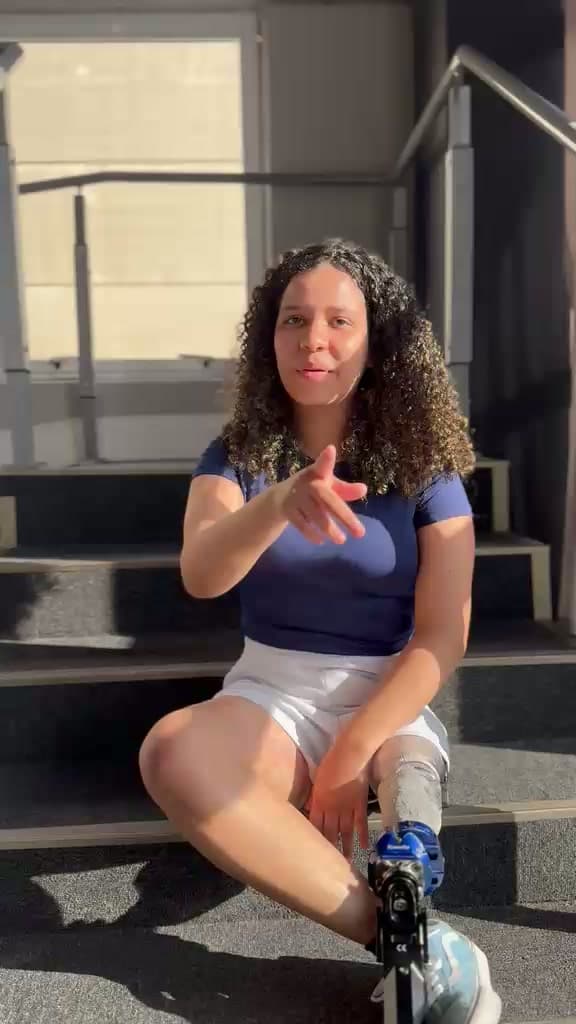 Abertura do vídeo — Letícia Vogado